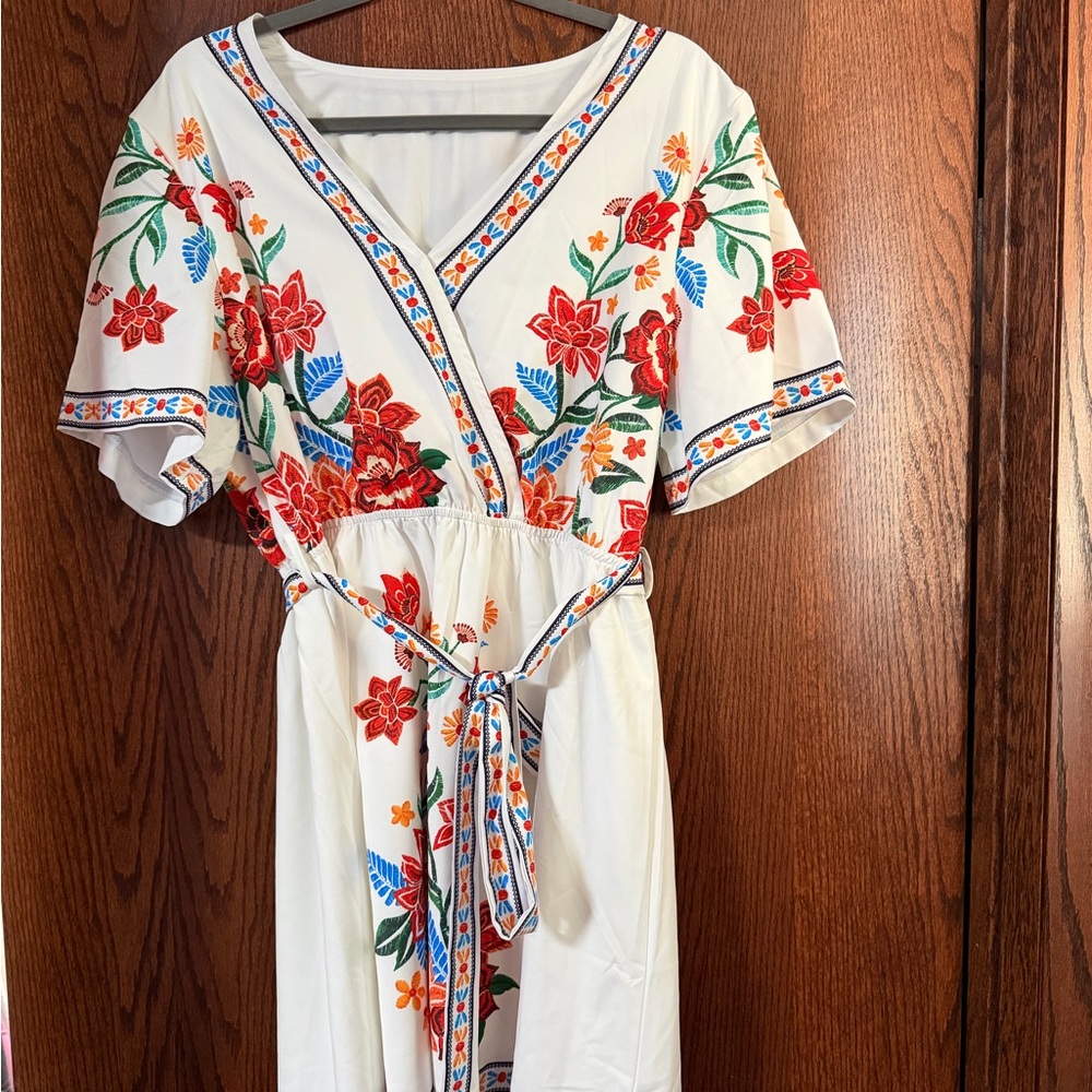 Cupshe White Midi Dress with Red Floral Embroidery